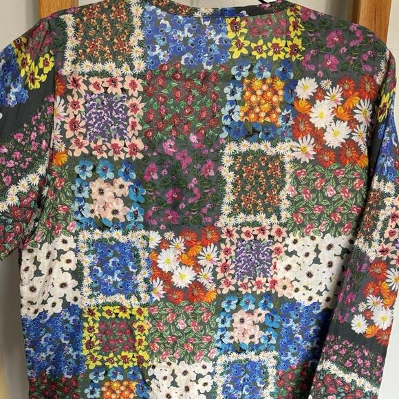 Johnny Was NWOT Daisy Floral Long Sleeve Top With Pompom Tassels Silk Size Small - Picture 11 of 15